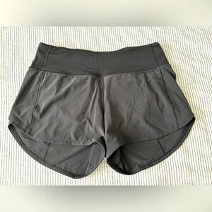 Lululemon Speed Up Mid-Rise Lined Short 4"
